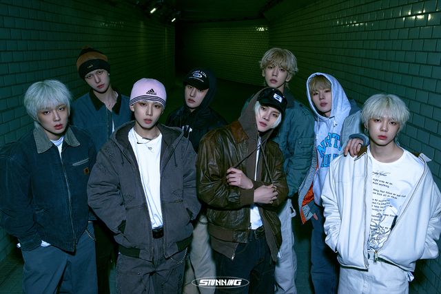 (1228) 8TURN 콘셉트 포토 #단체.jpg