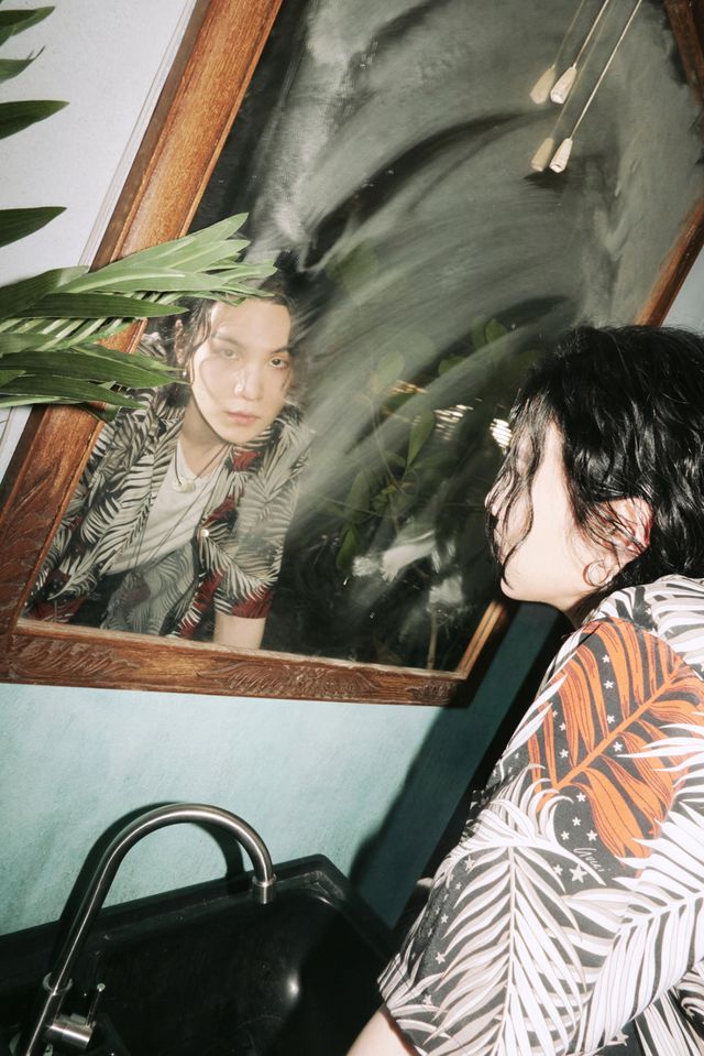 방탄소년단 슈가_Agust D D-DAY 콘셉트 포토_Exister (3).jpg