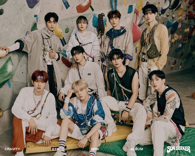 02_크래비티_미니6집_SUN SEEKER_콘셉트 포토_단체.jpg
