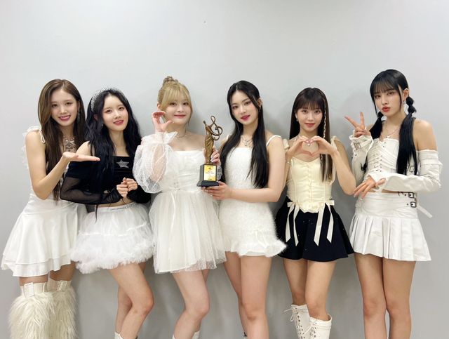 (0103) 스테이씨 1.jpg