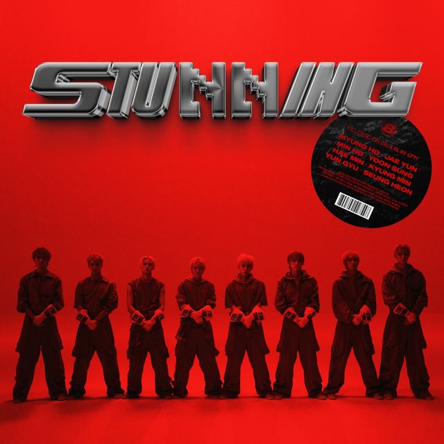 (0109) 8TURN(에잇턴) _STUNNING_ 앨범 커버.jpg