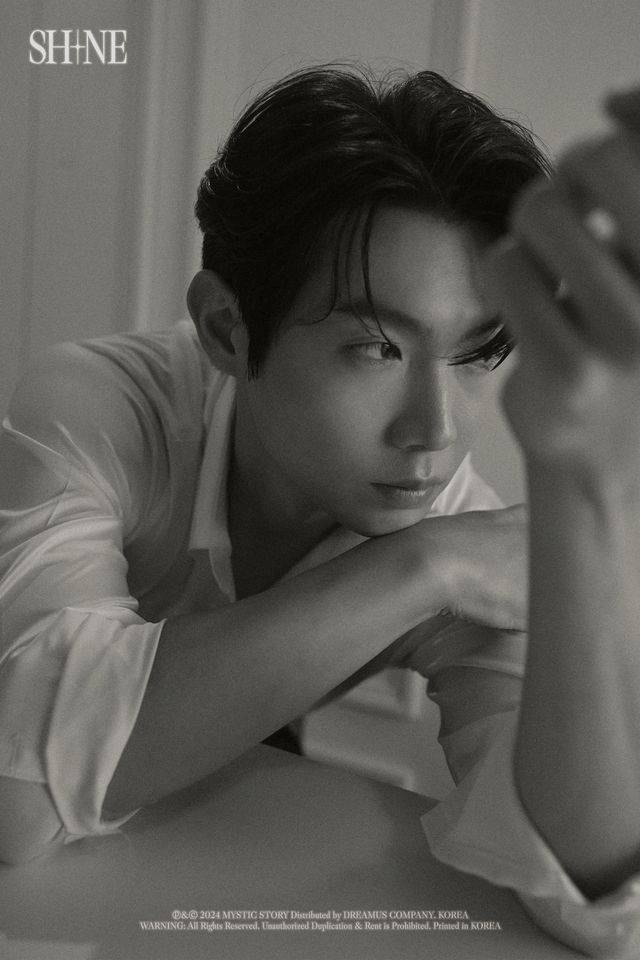 손태진_정규 1집 _SHINE_ 콘셉트 포토.jpg