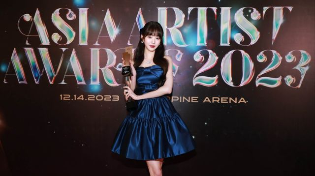 03_아이브 장원영_AAA 2024 MC 발탁.jpg