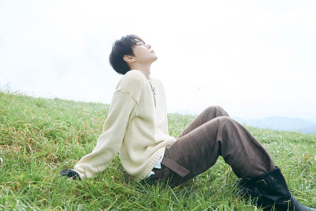 NCT 도영 신곡 '시리도록 눈부신' 티저 이미지 3 (1).jpg