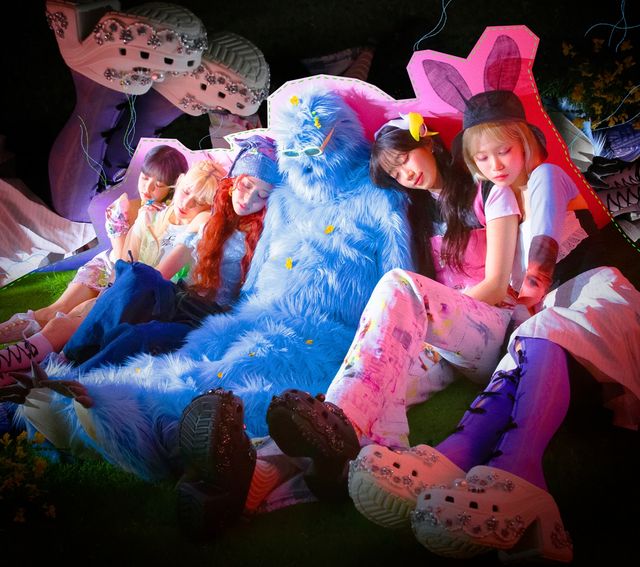 르세라핌 일본 싱글 3집 'CRAZY' 콘셉트 사진1.jpg