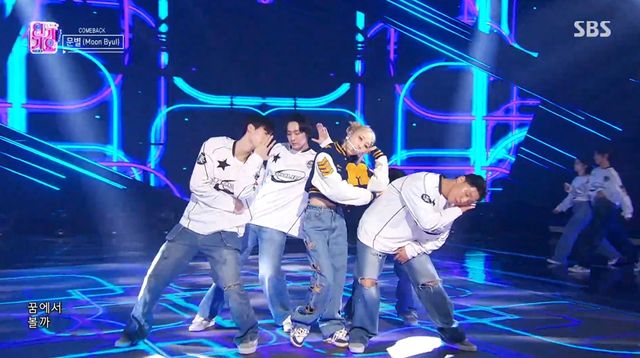 문별_정규 1집 더블 타이틀곡 _Think About_ 방송화면 갈무리_4.jpg