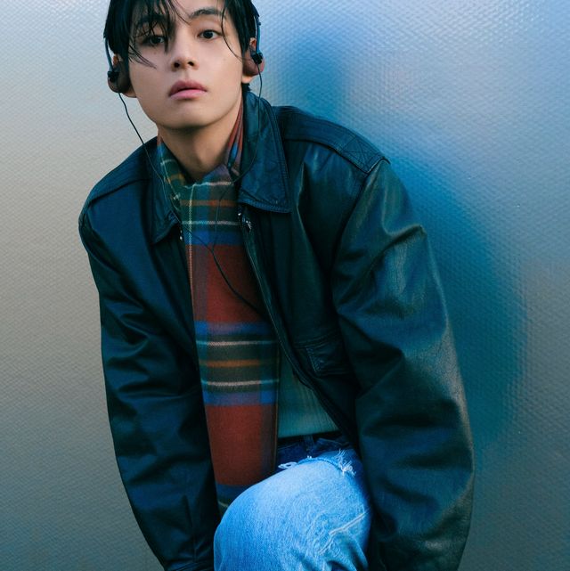 방탄소년단 뷔_디지털 싱글 FRI(END)S_2차 콘셉트 포토(1) (2).jpg