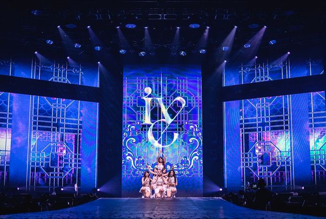 02-아이브-월드 투어 이미지.jpg