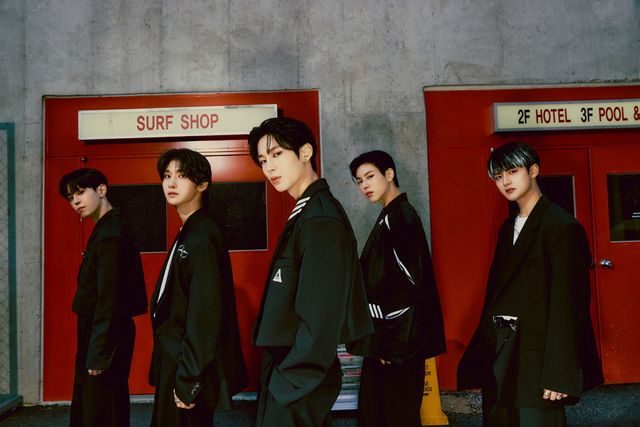 [사진1] NOWADAYS 콘셉트 포토.jpg