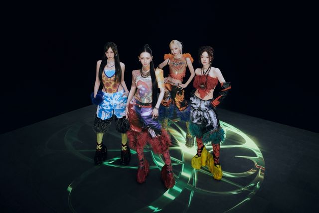 에스파 첫 정규 'Armageddon' 이미지 (2).jpg