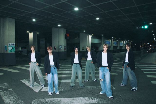 라이즈 첫 미니앨범 'RIIZING' 이미지 2.jpg