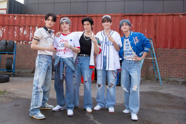 FNC_SF9(1).jpg