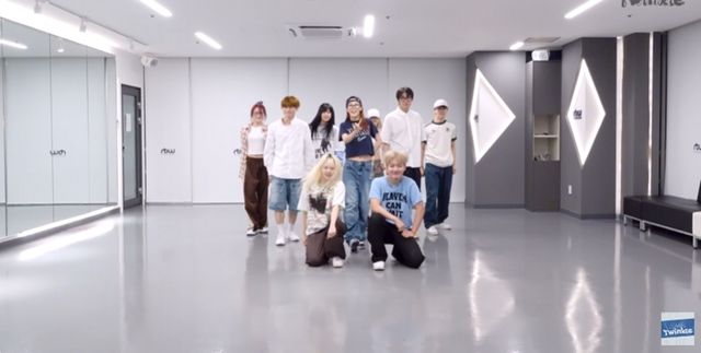 문별_신곡_내 친구의 친구 얘기인데_퍼포먼스 콘텐츠_갈무리3.jpg