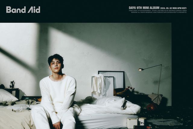 DAY6 원필_새 앨범 'Band Aid'_콘셉트 포토 (4).jpg