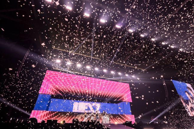 NEXZ(넥스지)_일본 데뷔 쇼케이스 투어 'Ride the Vibe'_후쿠오카 공연 이미지 (3).jpg