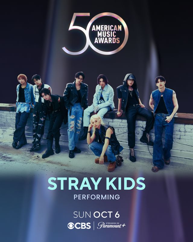 스트레이 키즈_아메리칸 뮤직 어워즈 50주년 스페셜_퍼포머 어나운스 이미지.jpg