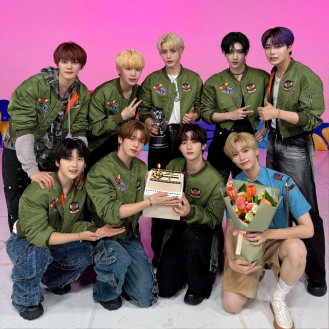 ZEROBASEONE__엠카운트다운_ 1위 인증샷.jpg