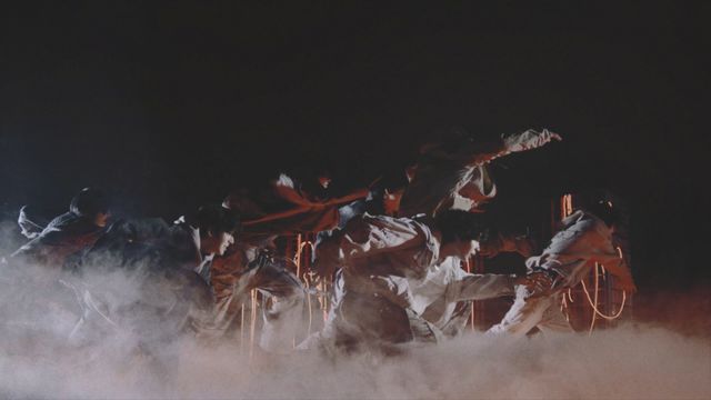 킥플립 'Knock Knock' MV 섬네일 이미지.jpg