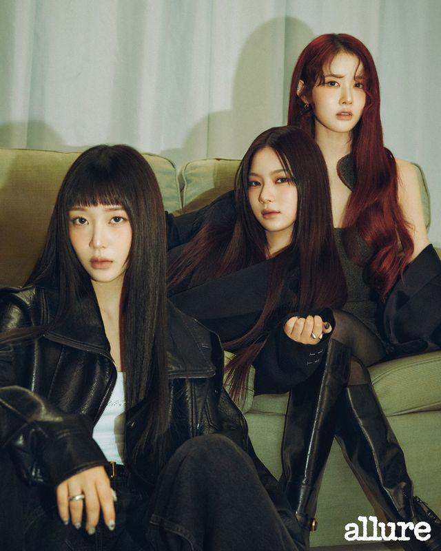 (0220) 스테이씨, 화보 이미지 1.jpg