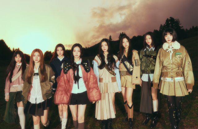 하츠투하츠 첫 싱글 'The Chase' 티저 이미지 1 (1).jpg