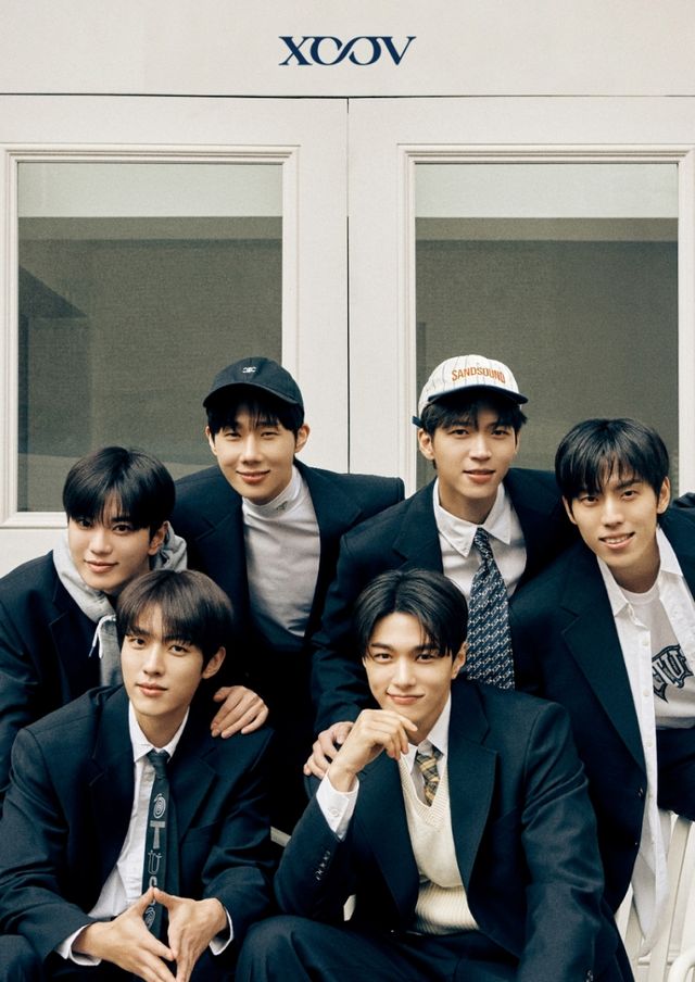 20250221_인피니트 단체.jpg