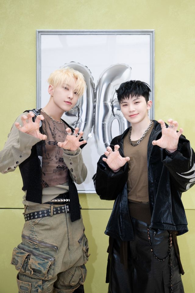 250311_세븐틴 호시X우지.jpg