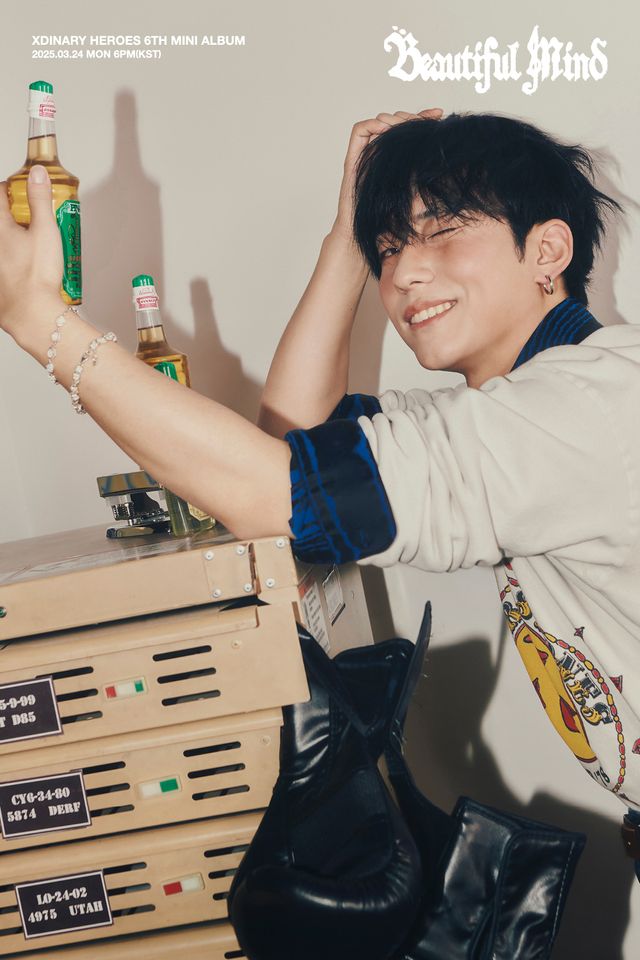 엑스디너리 히어로즈 건일 미니 6집 티저 포토(3).jpg