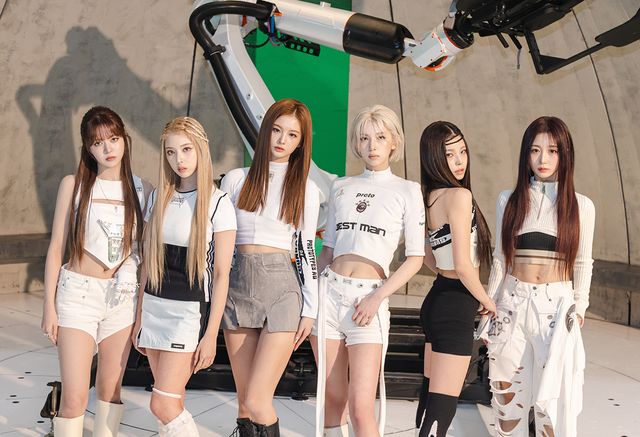 NMIXX_KNOW ABOUT ME_MV 비하인드 포토(4).jpg