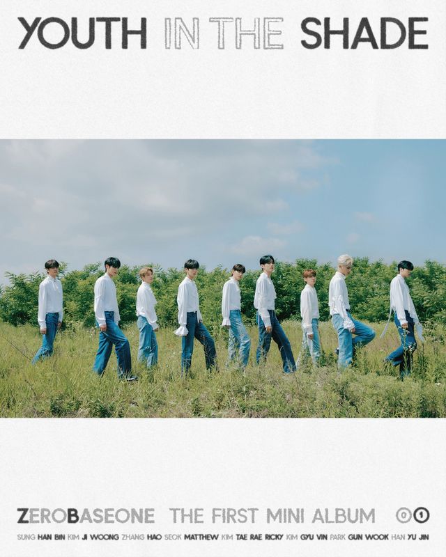 제로베이스원_YOUTH IN THE SHADE_SHADE 버전_단체 콘셉트 포토.jpg