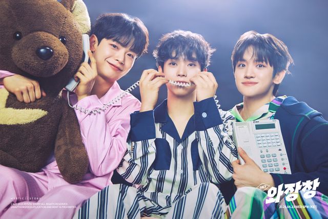 루시_미니 6집 와장창_콘셉트 포토.jpg