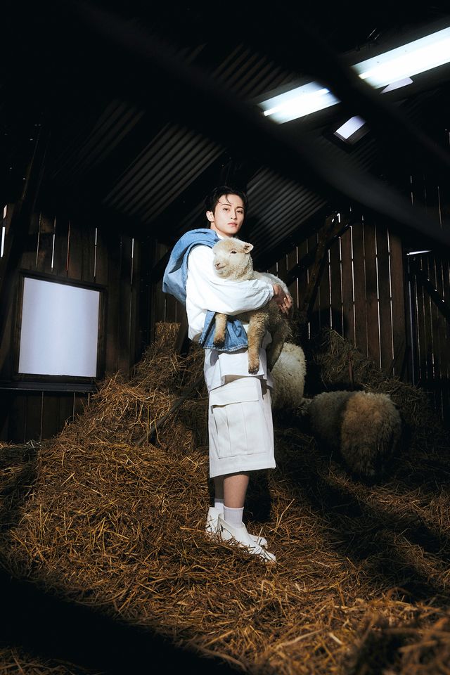 NCT 마크 첫 솔로 앨범 'The Firstfruit' 티저 이미지 2 (2).jpg