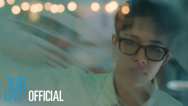 NEXZ 미니 2집 수록곡 'Simmer' 뮤직비디오 썸네일.jpg