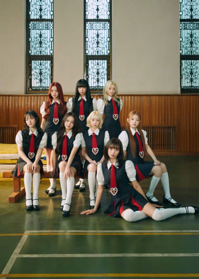 02_유니스_단체_이미지 (1).jpg