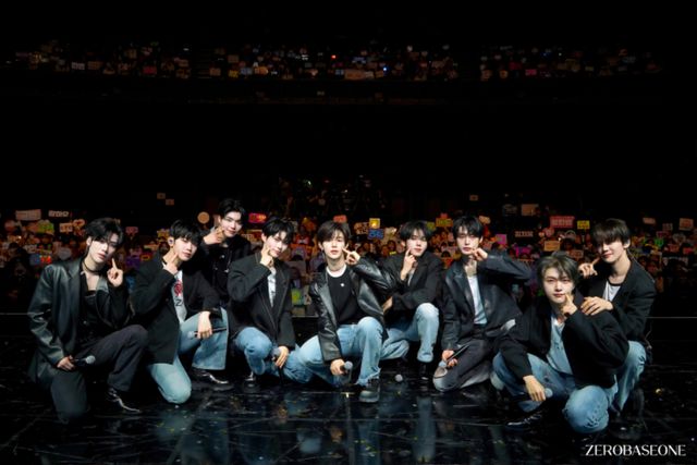 제로베이스원_단체 이미지 (2).jpg