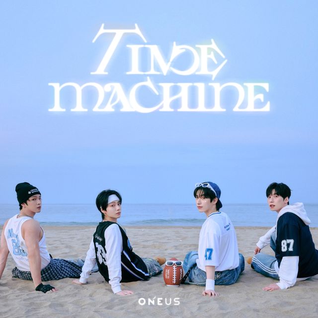 원어스_일본 디지털 싱글 _TIME MACHINE_ 커버 이미지.jpg