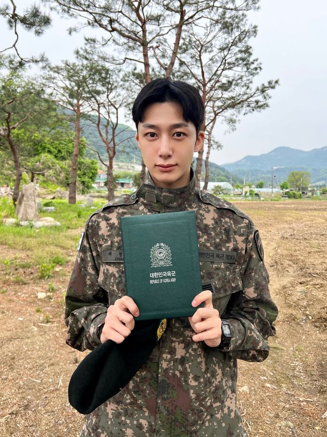 01_몬스타엑스 형원_전역_이미지.jpg