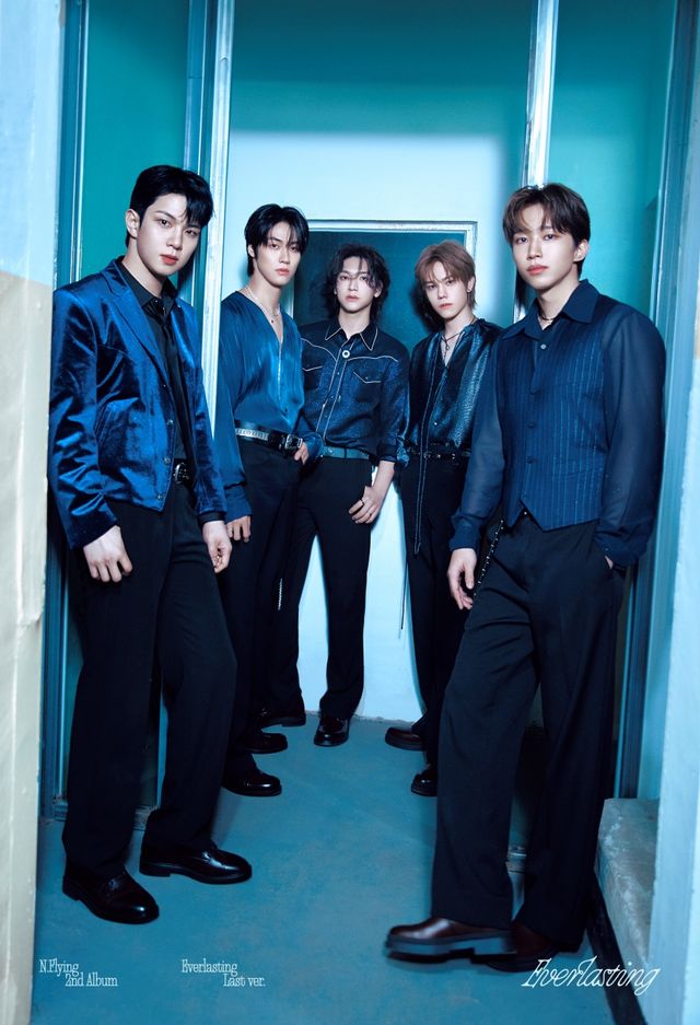 FNC_엔플라잉(2) (2).jpg