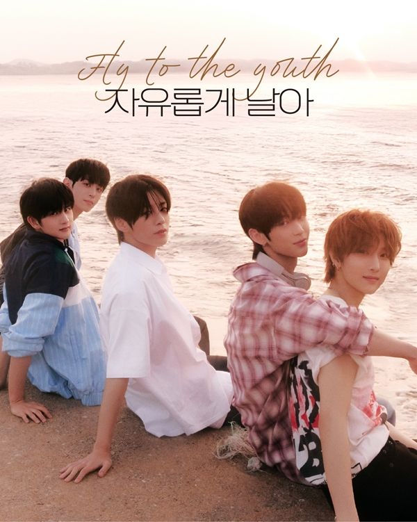 단체 콘셉트 포토.jpg