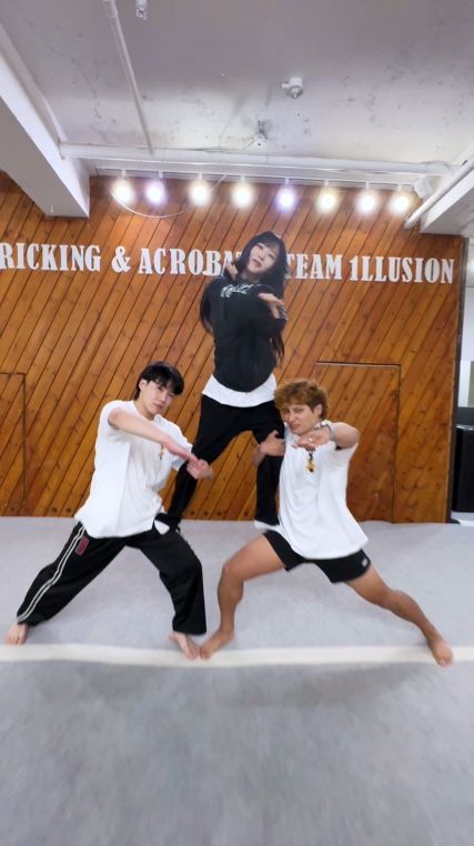 문별_디지털 싱글 _ICY BBY_ 내곡네춤 챌린지 갈무리_6.jpg