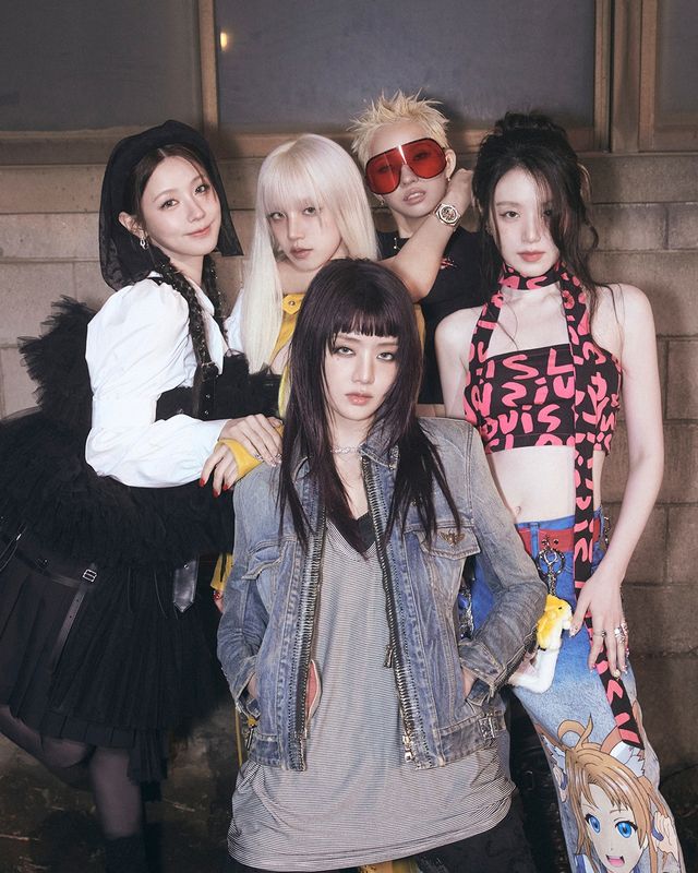 [사진1] 아이들 미니 8집 _We are_ 콘셉트 포토.jpg