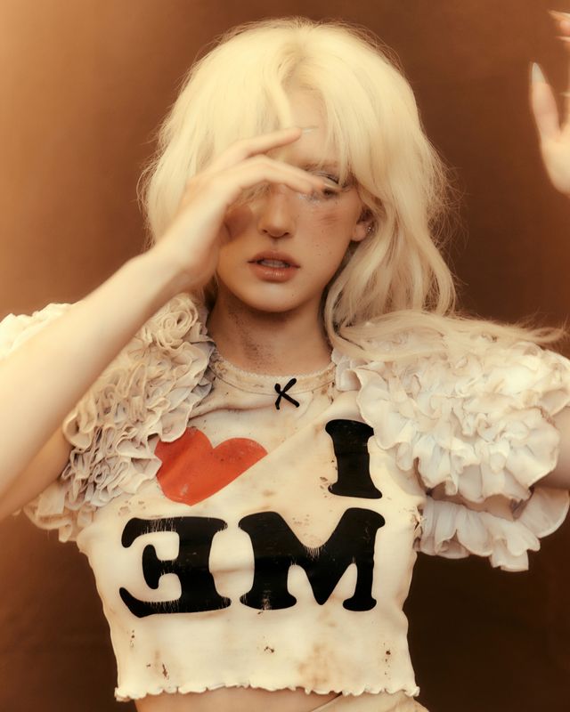 전소미 'EXTRA' 콘셉트 포토.jpg