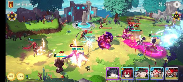 화려한 전투 비주얼과 조작 편의성을 위한 가로형 UI를 채택했다 (사진: 게임메카 촬영)