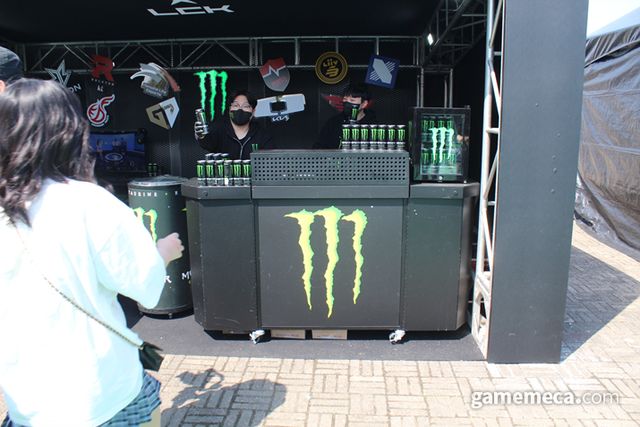 몬스터 행사 부스 (사진: 게임메카 촬영)