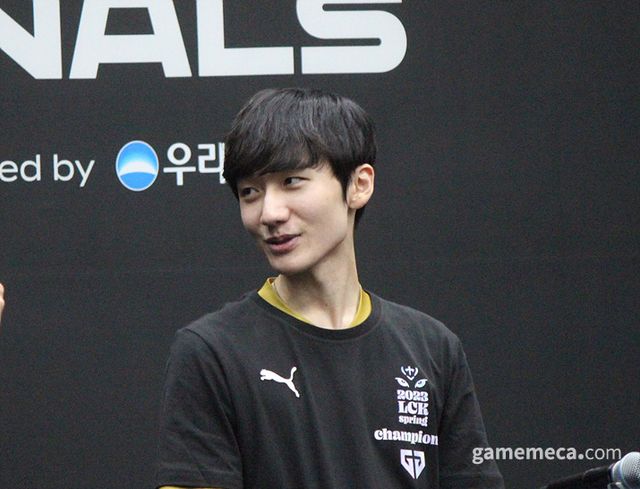 '피넛' 한왕호는 팬들과 약속을 지켜 기쁘다고 말했다 (사진: 게임메카 촬영)