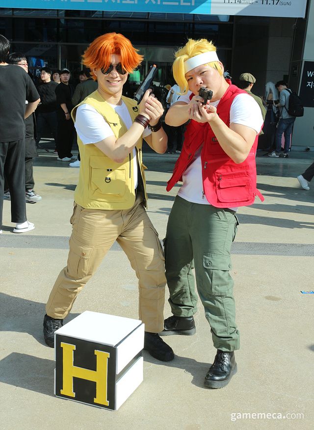 그 외에도 웃음을 자아내는 재밌는 코스프레가 많았다 (사진: 게임메카 촬영)