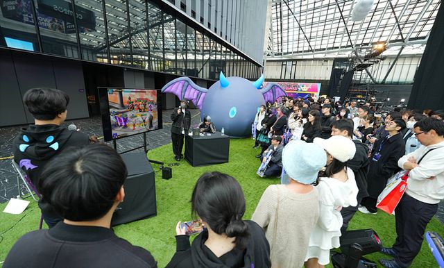 외에도 현장에서 벌어진 유저 대전 등