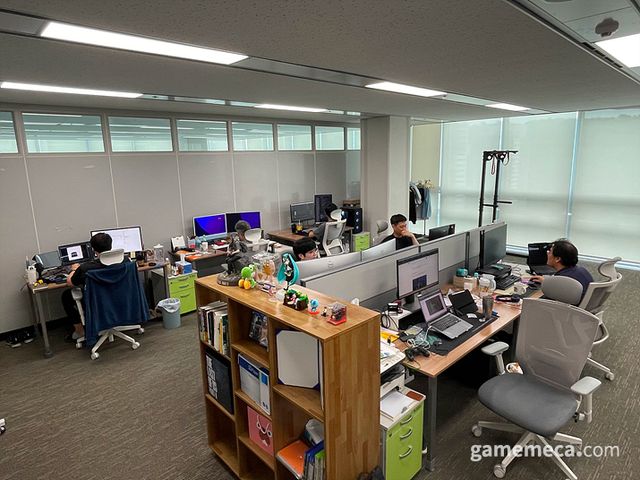 에그타르트는 7명의 개발자가 소속된 소규모 개발사다 (사진출처: 스팀)