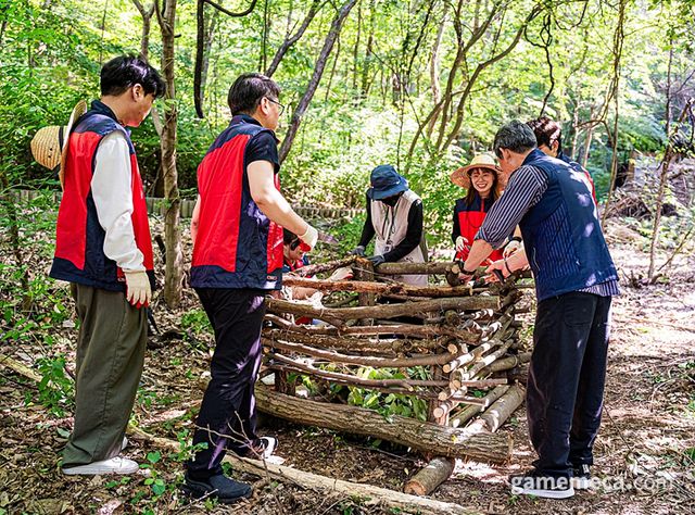 네오위즈홀딩스