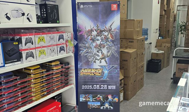 8월 초중반까지의 긴 공백은 8월 말부터 격변했다고 해도 과언이 아니었다 (사진: 게임메카 촬영)