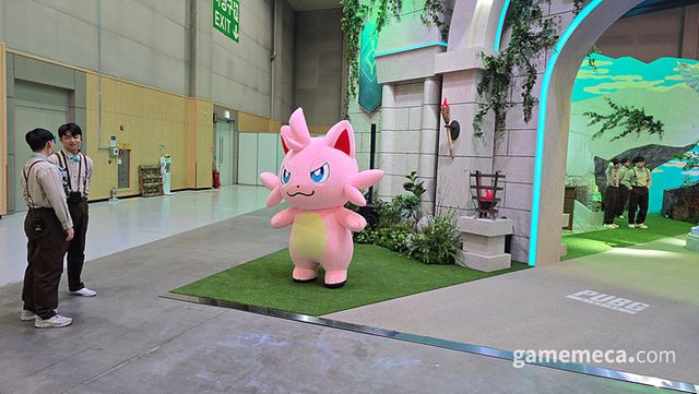 참고로 까부냥은 원래는 저렇게 당당한 표정이다 (사진: 게임메카 촬영)